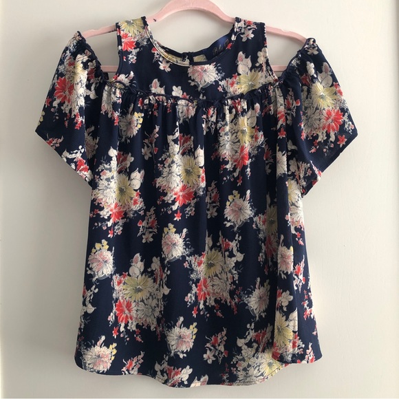 Blue Sky Open Shoulder Top - Size M - Picture 1 of 3